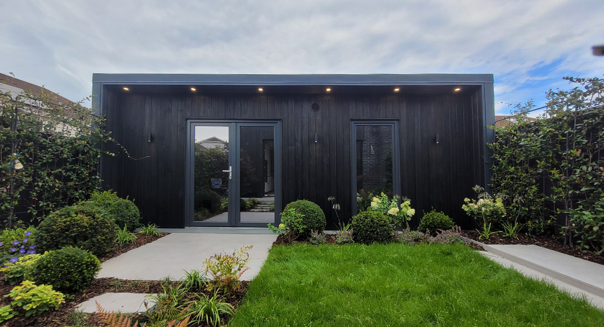 Garden Gym Can Be Turned into an Office 01