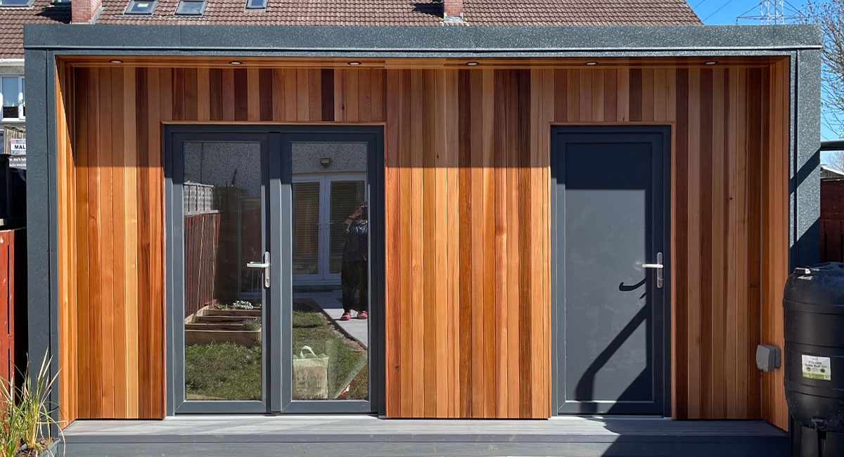 Garden Office with Storage 02